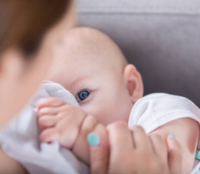 Breastfeeding Problems and How to Deal with Them 